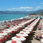 Goccia Di Mare 50m From The Sea - Happy *
