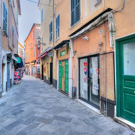 Goccia Di Mare 50m From The Sea - Happy *