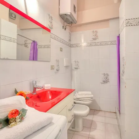 Апартаменти Goccia Di Mare 50m From The Sea - Happy
